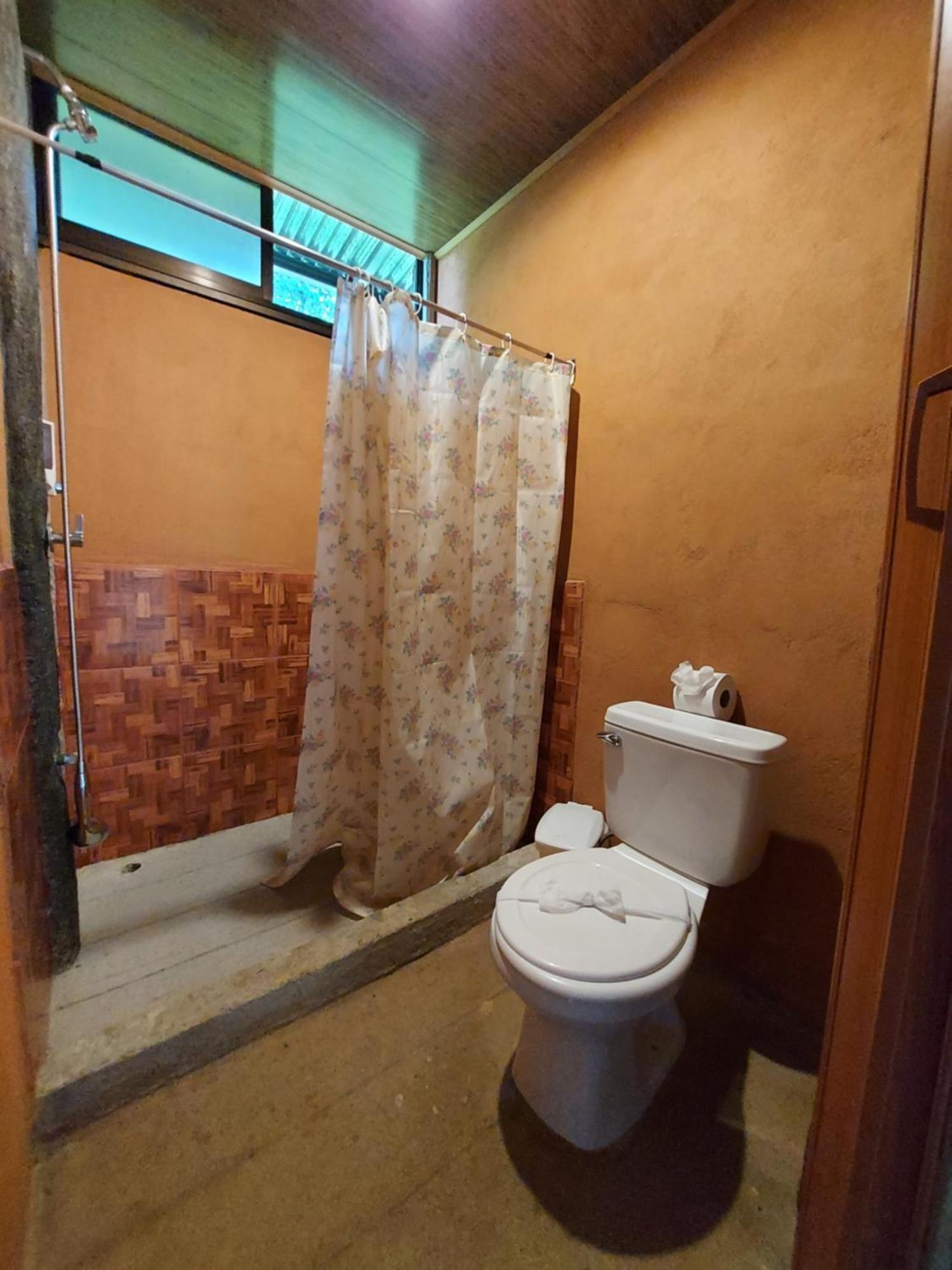 Chalets Silencio Del Bosque La Fortuna الغرفة الصورة